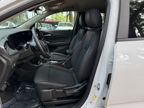 Used 2025 Buick Encore GX Preferred image 32