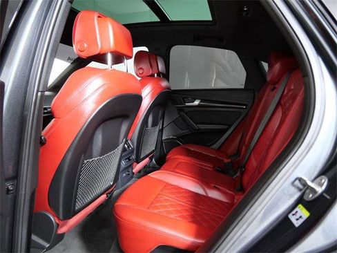 Used 2024 Audi SQ5 Premium Plus w/ S Sport Package image 15