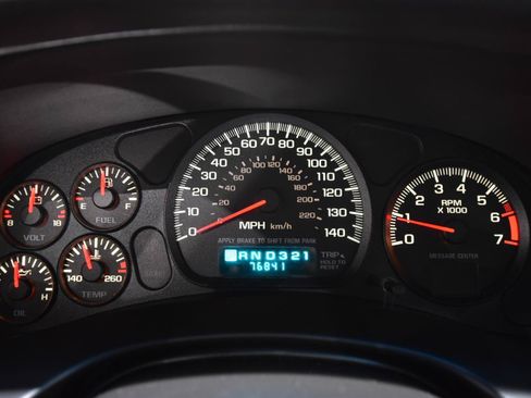 Used 2001 Chevrolet Monte Carlo SS w/ Preferred Equipment Group FWD image 17
