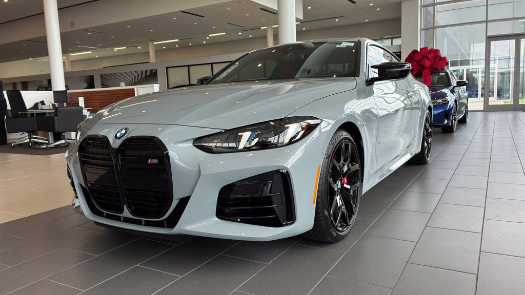 New 2027 BMW M440i Coupe w/ Premium Package RWD image 2