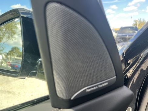 Certified 2025 BMW X7 xDrive40i image 20