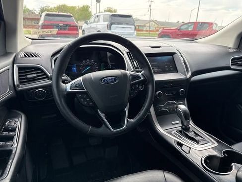 Used 2015 Ford Edge SEL w/ Equipment Group 201A FWD image 21