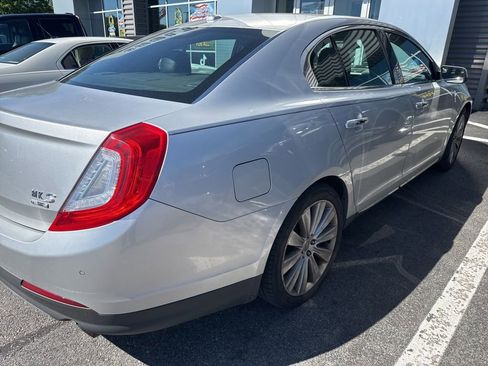 Used 2014 Lincoln MKS AWD w/ Equipment Group 201A image 4