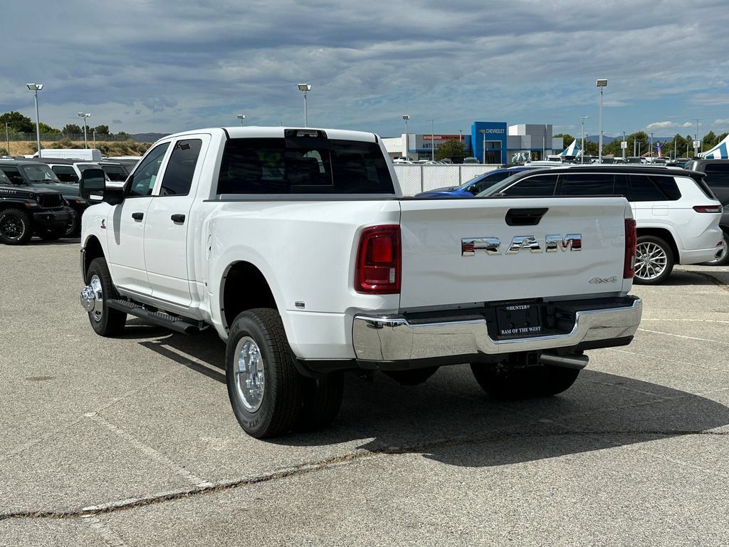 New 2026 RAM 3500 Tradesman AWD/4WD image 4