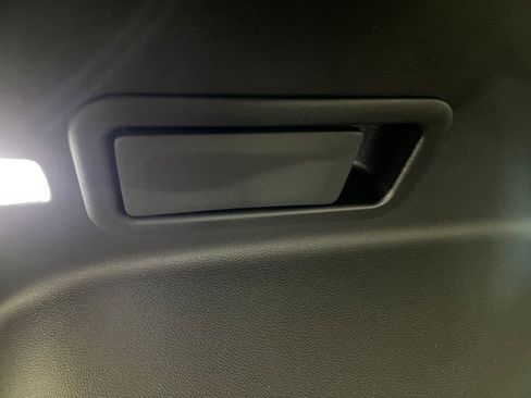 Used 2025 Chevrolet Blazer LT image 31