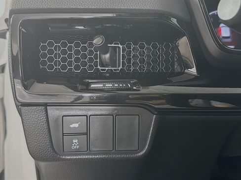 Certified 2025 Honda CR-V EX-L image 9