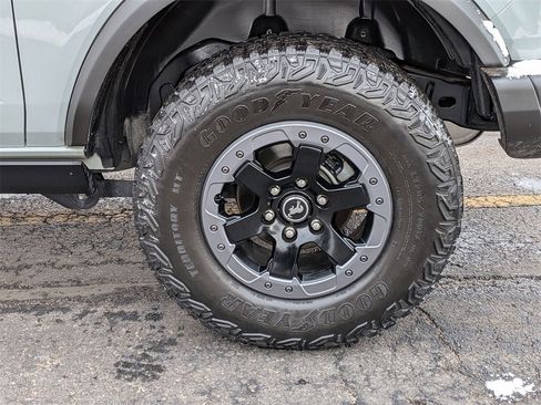 Used 2022 Ford Bronco Badlands image 22