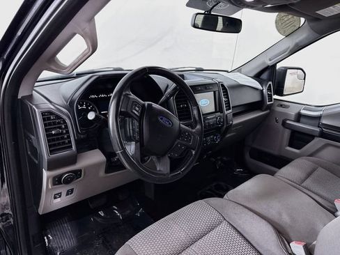 Used 2018 Ford F150 XLT w/ Equipment Group 302A Luxury AWD/4WD image 9