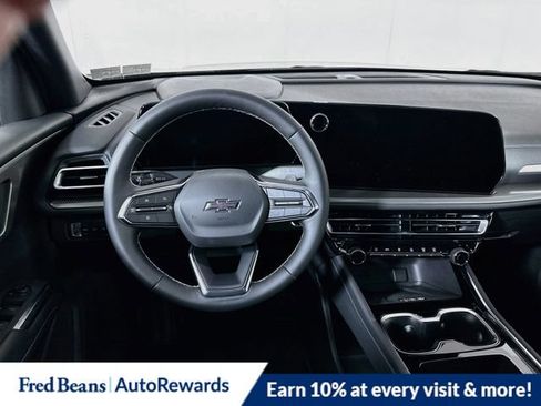New 2026 Chevrolet Traverse LT w/ Midnight/Sport Edition AWD/4WD image 20