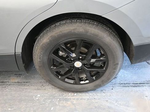 Used 2024 Chevrolet Equinox LT image 15