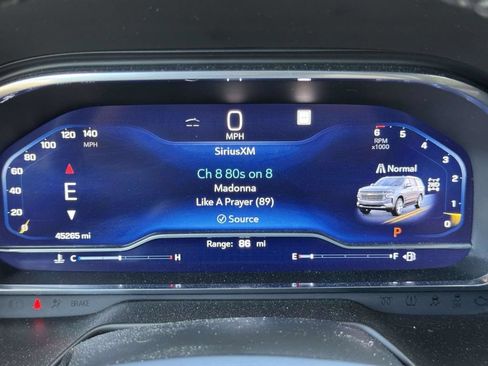 Used 2023 Chevrolet Tahoe High Country AWD/4WD image 11
