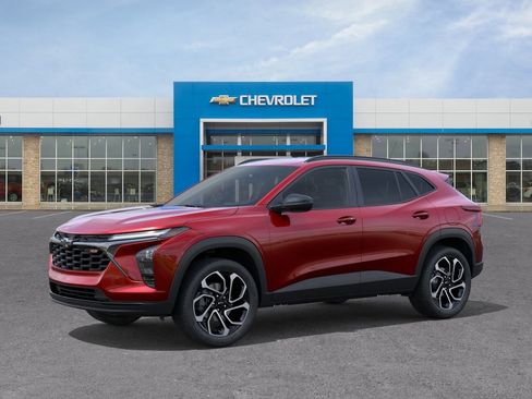 New 2026 Chevrolet Trax RS w/ Driver Confidence Package FWD image 2