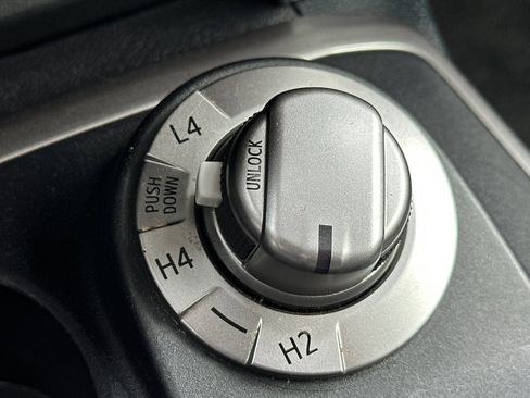 Used 2024 Toyota 4Runner SR5 Premium image 32