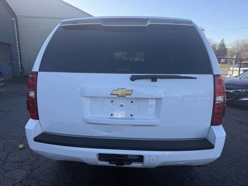 Used 2012 Chevrolet Tahoe 4WD image 4