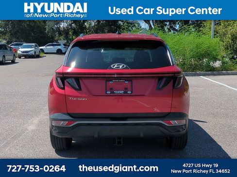 Certified 2022 Hyundai Tucson SEL FWD image 4