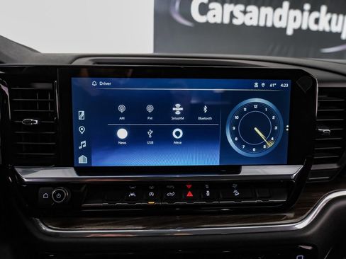 Used 2024 Chevrolet Silverado 1500 LT w/ Z71 Off-Road Package image 21