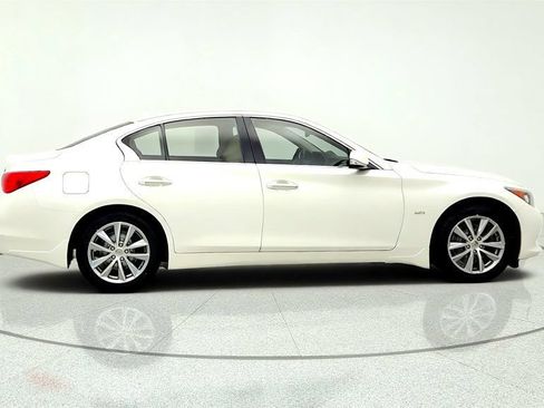 Used 2016 INFINITI Q50 Premium w/ 2.0T Premium Plus Package AWD/4WD image 4
