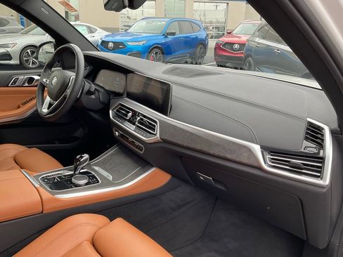 Used 2022 BMW X5 xDrive40i w/ Premium Package image 19