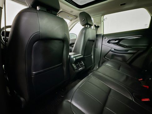 Used 2023 Land Rover Range Rover Evoque SE image 22