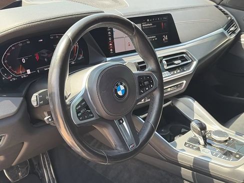 Used 2022 BMW X6 xDrive40i w/ M Sport Package AWD/4WD image 14