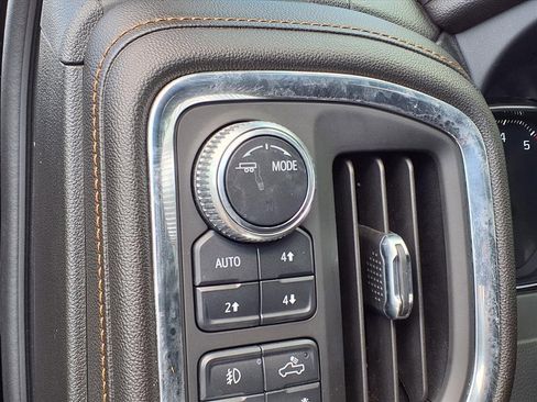 Used 2020 GMC Sierra 1500 AT4 w/ AT4 Premium Package image 32
