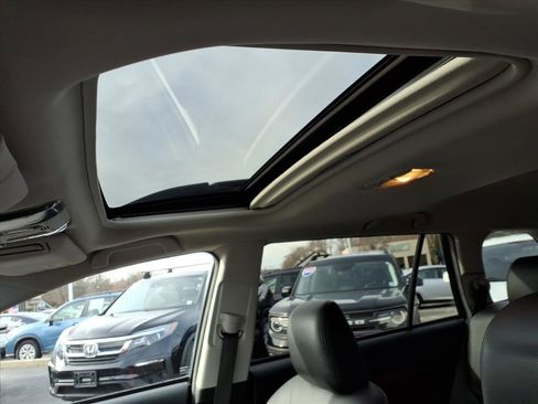 Used 2014 Subaru Outback 2.5i Limited image 22