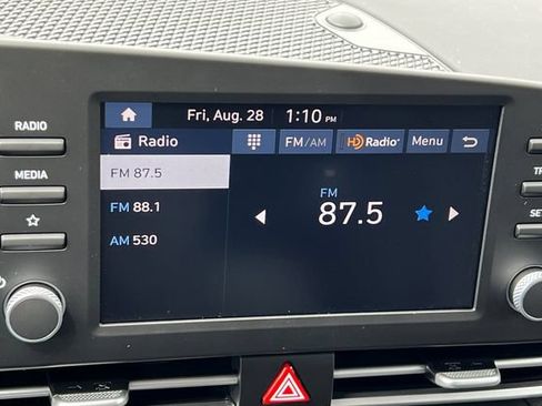 New 2026 Hyundai Elantra SE FWD image 16