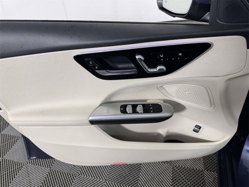 Used 2024 Mercedes-Benz C 300 4MATIC Sedan image 17