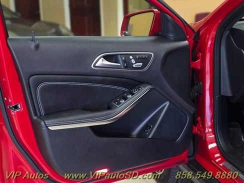 Used 2020 Mercedes-Benz GLA 250 image 11