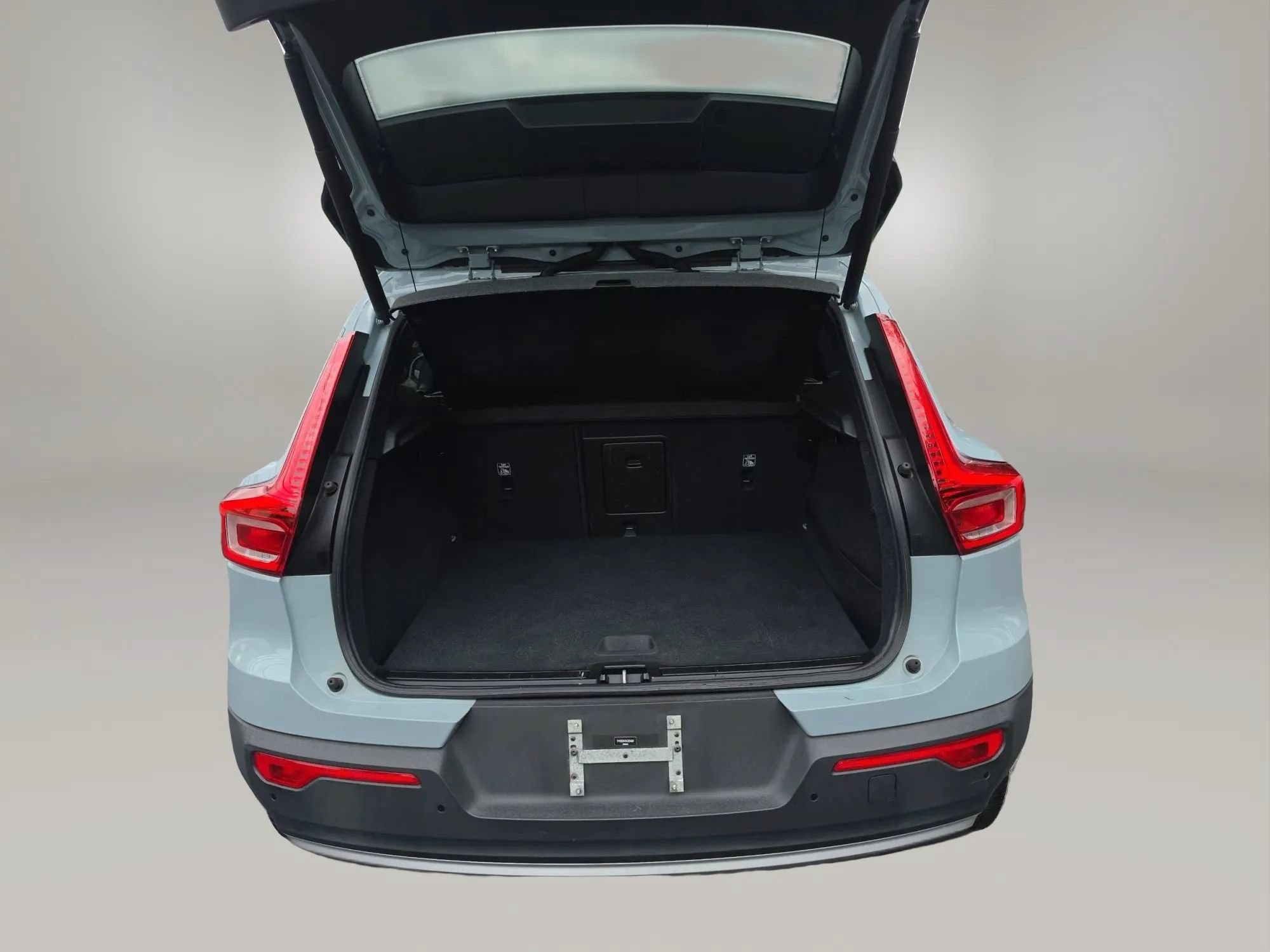 Used 2019 Volvo XC40 T5 Momentum AWD/4WD image 12