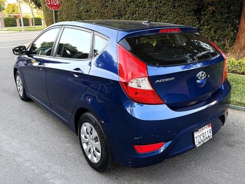 Used 2017 Hyundai Accent SE FWD image 5