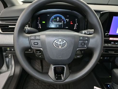 New 2026 Toyota Camry LE image 5