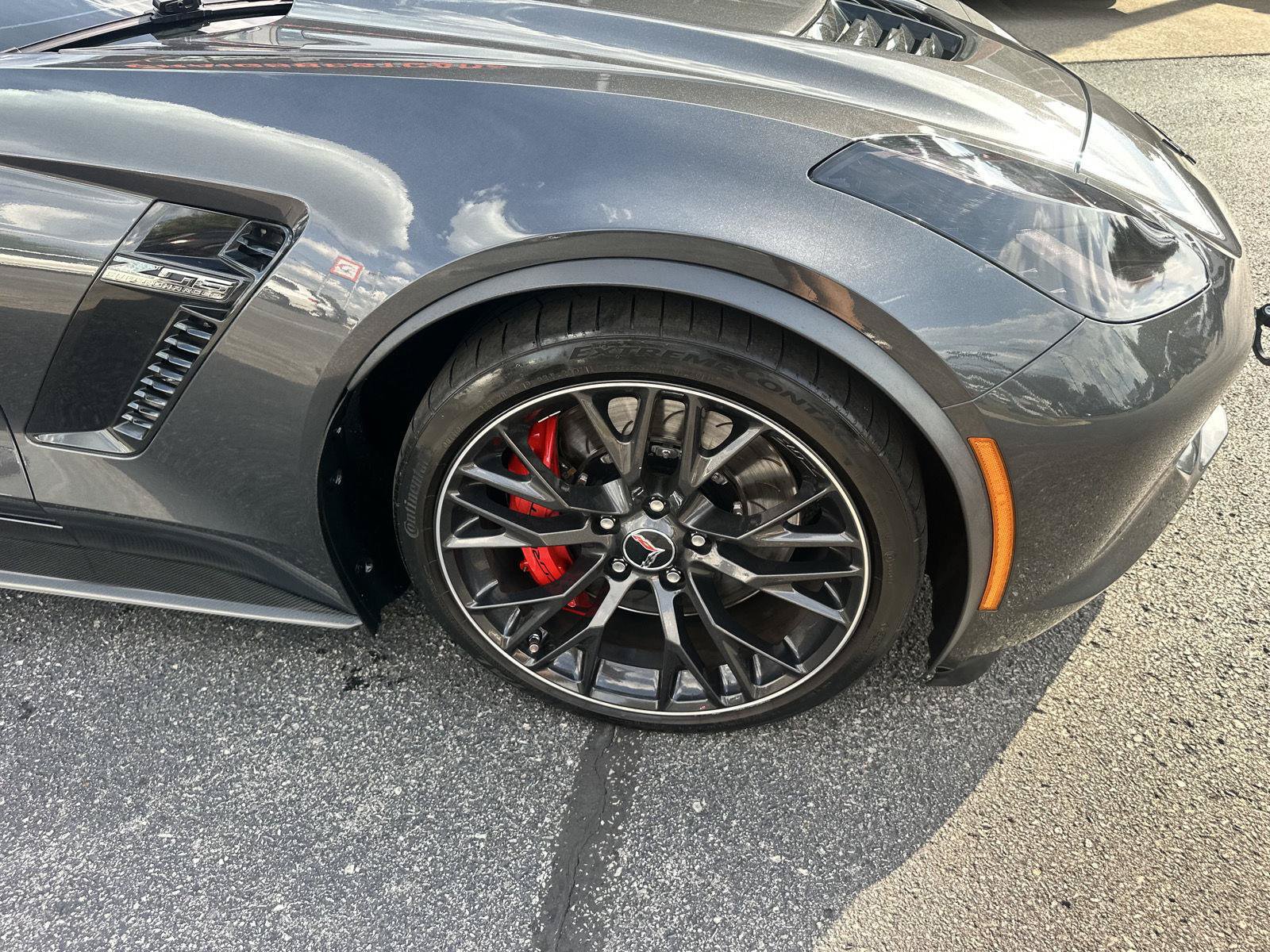 Used 2018 Chevrolet Corvette Z06 RWD image 8