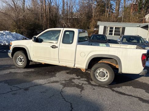 Used 2008 Chevrolet Colorado W/T image 12