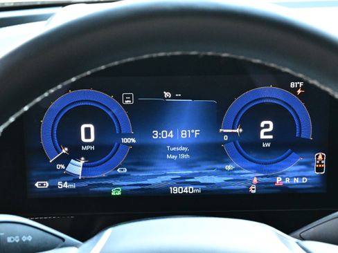 Used 2024 Chevrolet Blazer EV LT AWD/4WD image 22