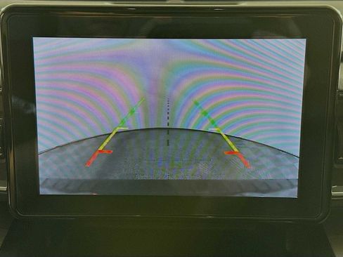 Used 2020 Ford Explorer XLT w/ Equipment Group 202A image 15