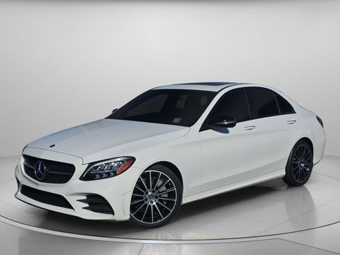 Used 2019 Mercedes-Benz C 300 Sedan image 2