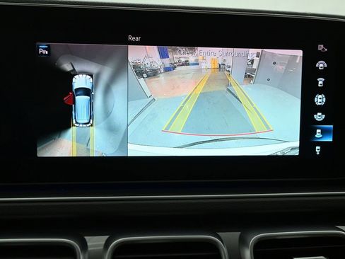 Used 2020 Mercedes-Benz GLE 450 4MATIC image 13