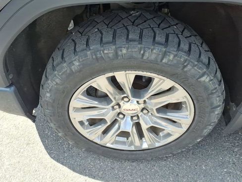 Used 2020 GMC Sierra 1500 Denali AWD/4WD image 9