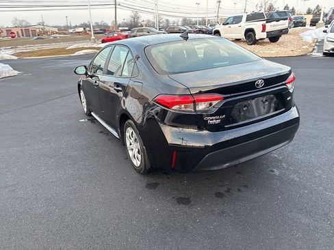 Certified 2023 Toyota Corolla LE image 10