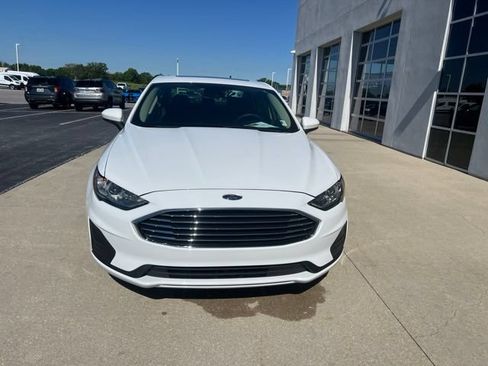 Used 2020 Ford Fusion SE FWD image 5