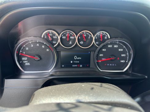 Used 2021 Chevrolet Silverado 1500 LT w/ Z71 Off-Road Package AWD/4WD image 22