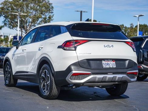 Certified 2023 Kia Sportage LX image 6