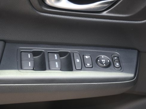 Used 2024 Honda CR-V Sport image 11