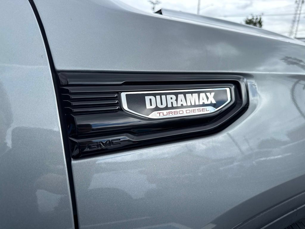Used 2023 GMC Sierra 1500 Elevation AWD/4WD image 9