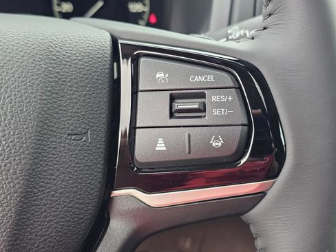 New 2026 Honda Odyssey Touring image 23