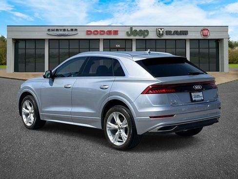 Used 2022 Audi Q8 Premium Plus AWD/4WD image 8