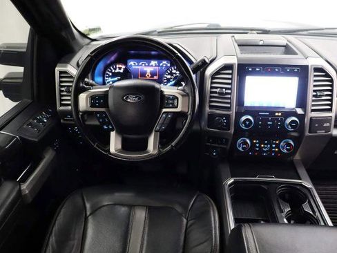 Certified 2021 Ford F450 Platinum w/ FX4 Off-Road Package image 21