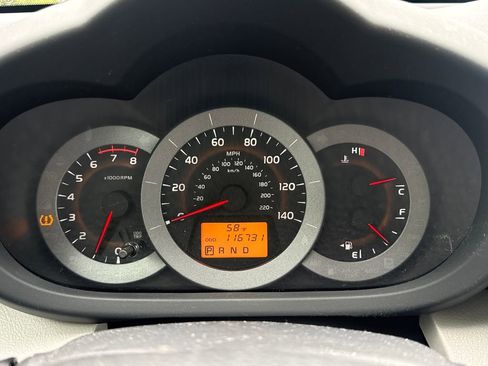 Used 2011 Toyota RAV4 2WD w/ Base L4 Extra Value Pkg image 20