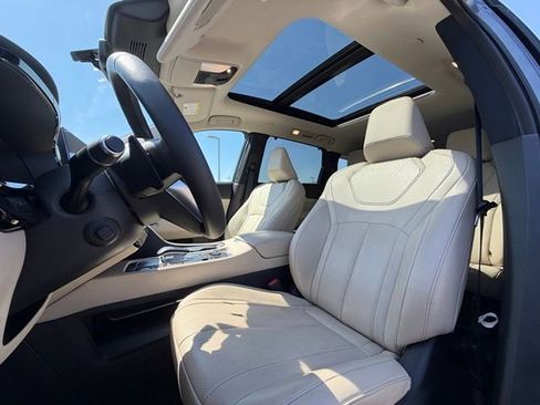 Used 2025 INFINITI QX60 Luxe image 19